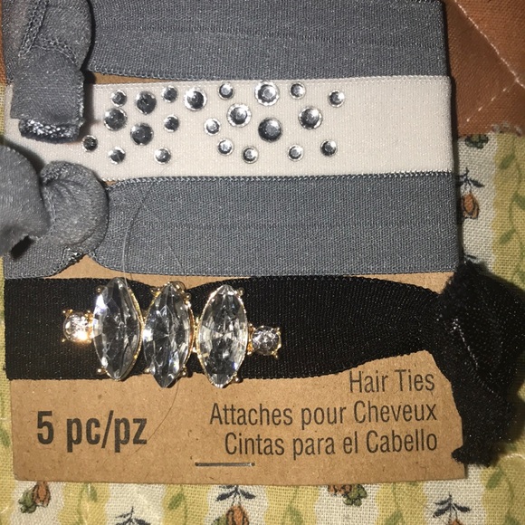 Hair ties - Picture 3 of 7